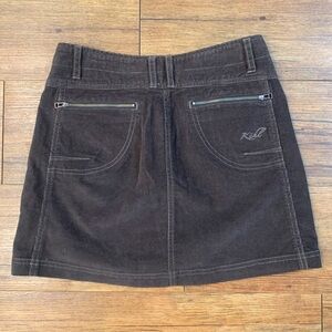 Kuhl Skirt Womens Mini skirt Black Corduroy size 2